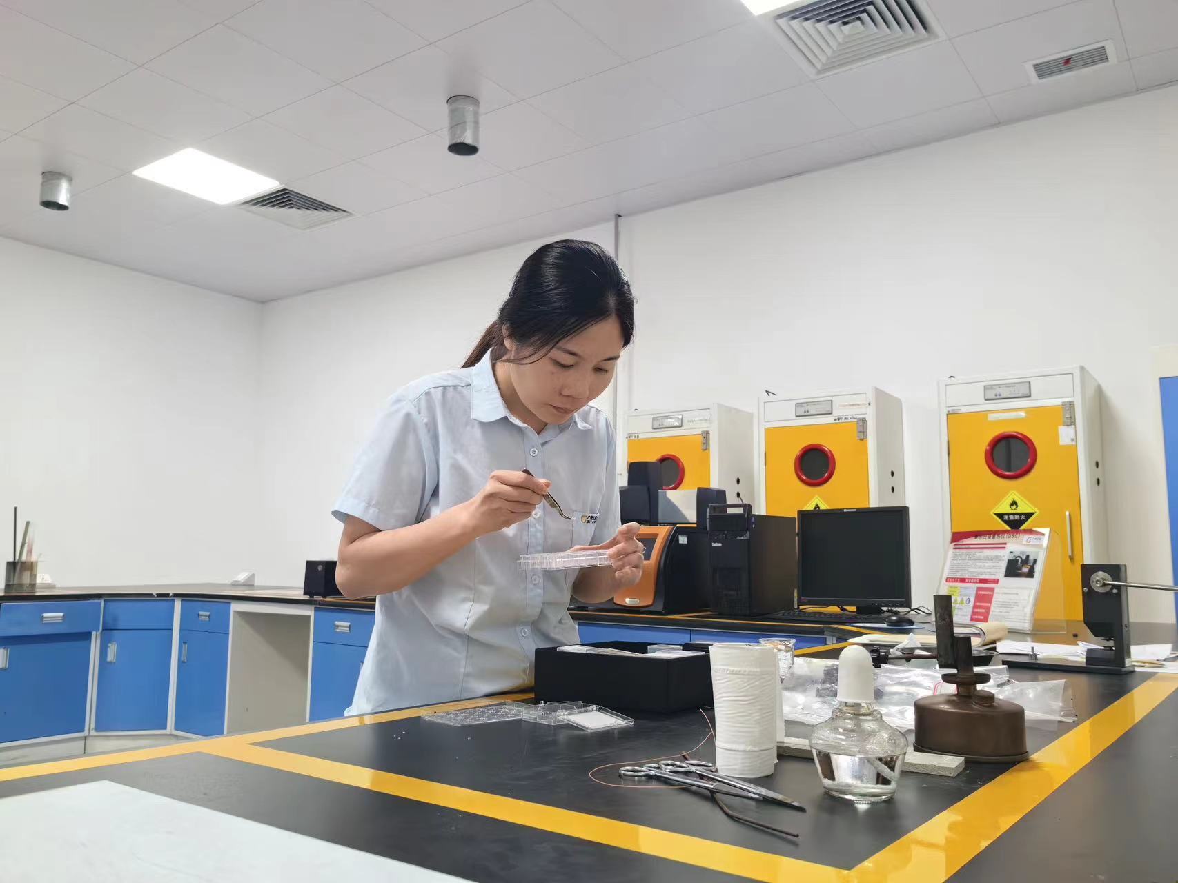 追光行動丨李瑩影 在防腐材料銷售中研發輪胎新材料，探索技術新未來